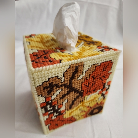 Handmade Tissue Box Cover Fall Leaf and Sunflower Design - Picture 1 of 11
